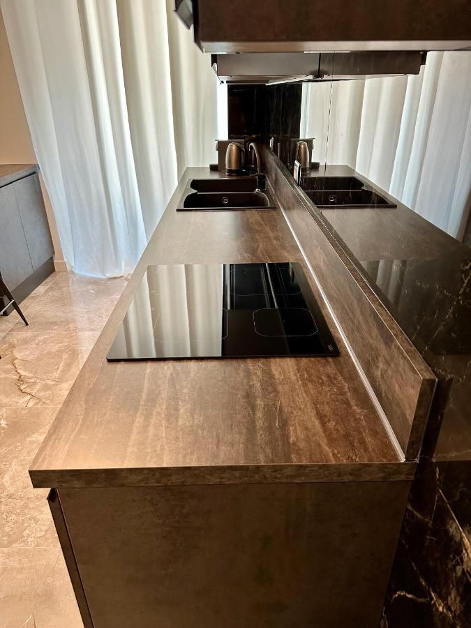 Magic Place Bergamo! Classy Apartment In The Heart Of The City Екстериор снимка