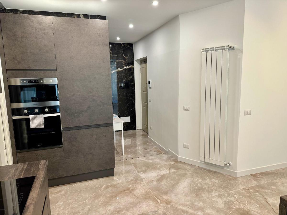 Magic Place Bergamo! Classy Apartment In The Heart Of The City Екстериор снимка