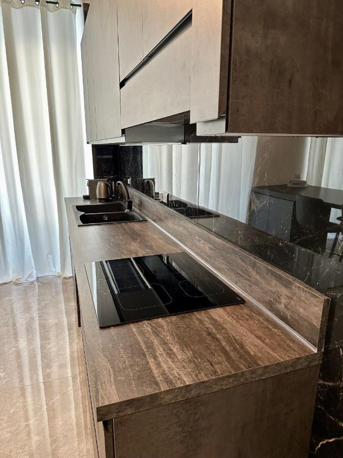 Magic Place Bergamo! Classy Apartment In The Heart Of The City Екстериор снимка