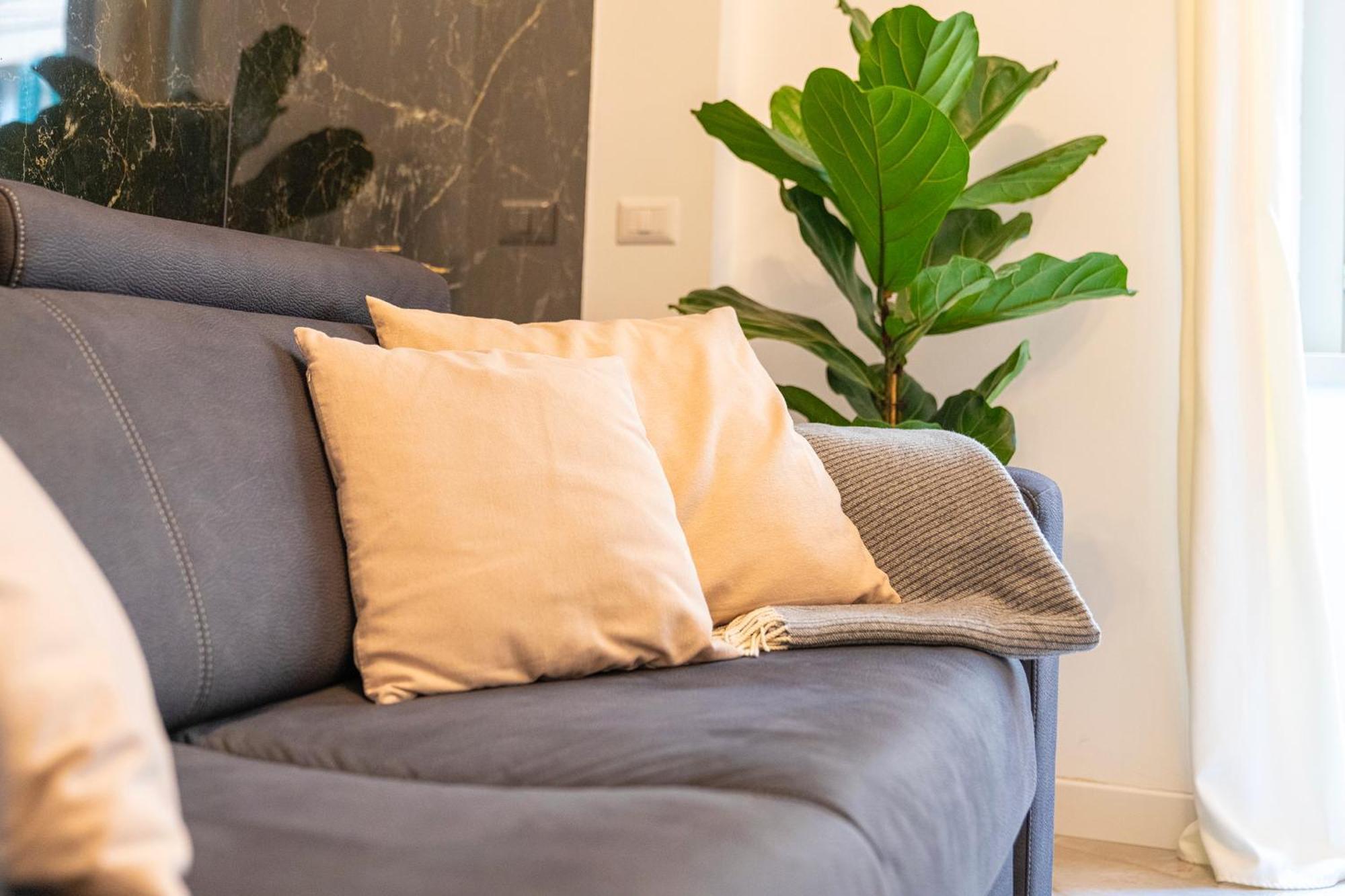 Magic Place Bergamo! Classy Apartment In The Heart Of The City Екстериор снимка