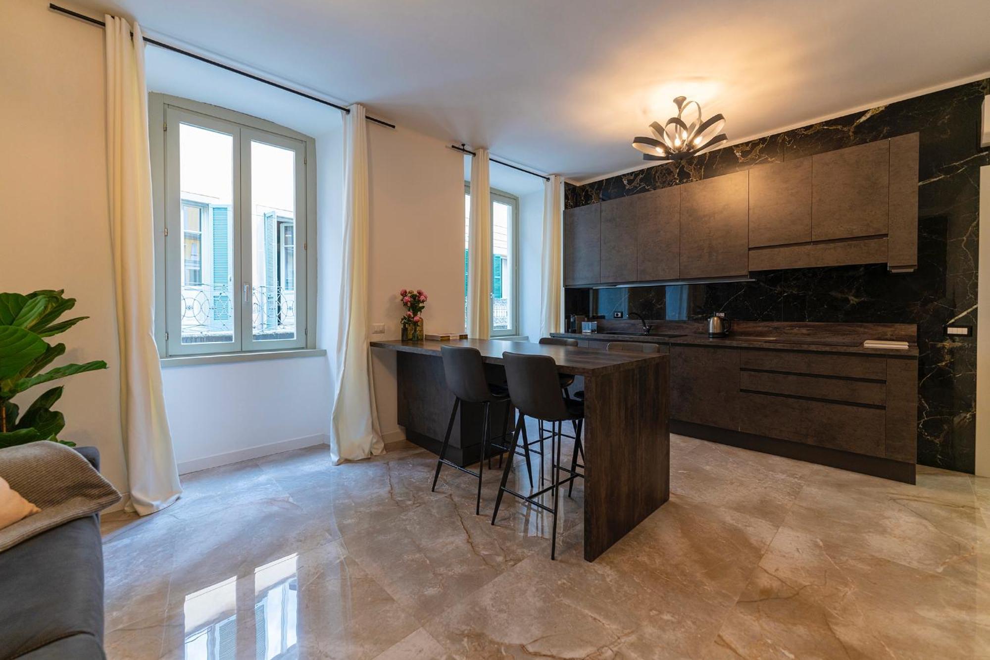 Magic Place Bergamo! Classy Apartment In The Heart Of The City Екстериор снимка