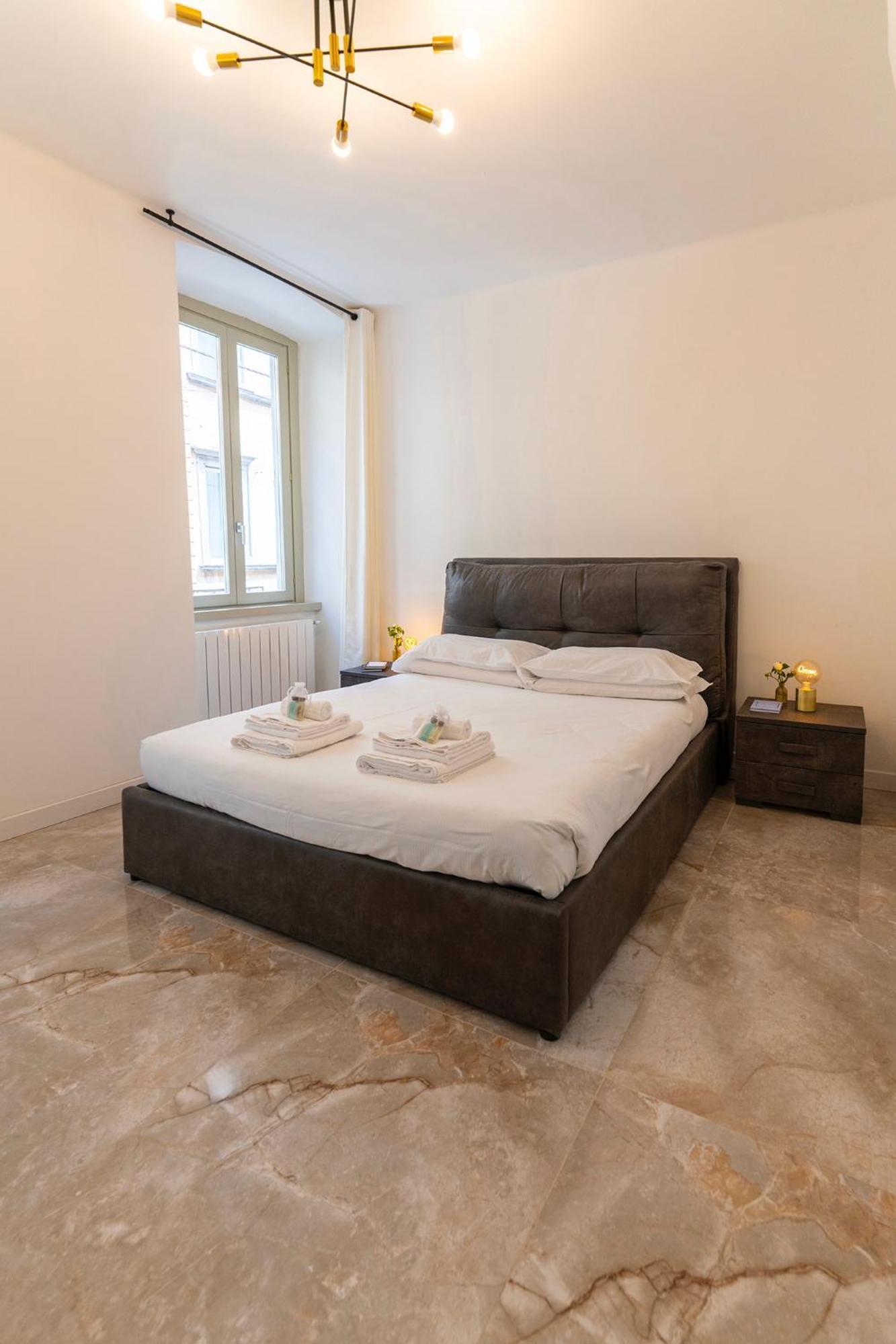 Magic Place Bergamo! Classy Apartment In The Heart Of The City Екстериор снимка