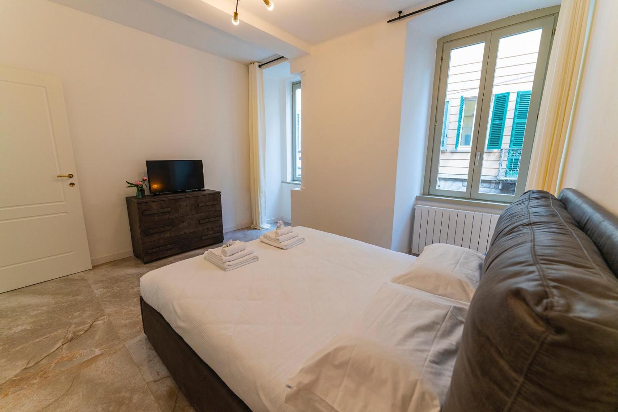 Magic Place Bergamo! Classy Apartment In The Heart Of The City Екстериор снимка