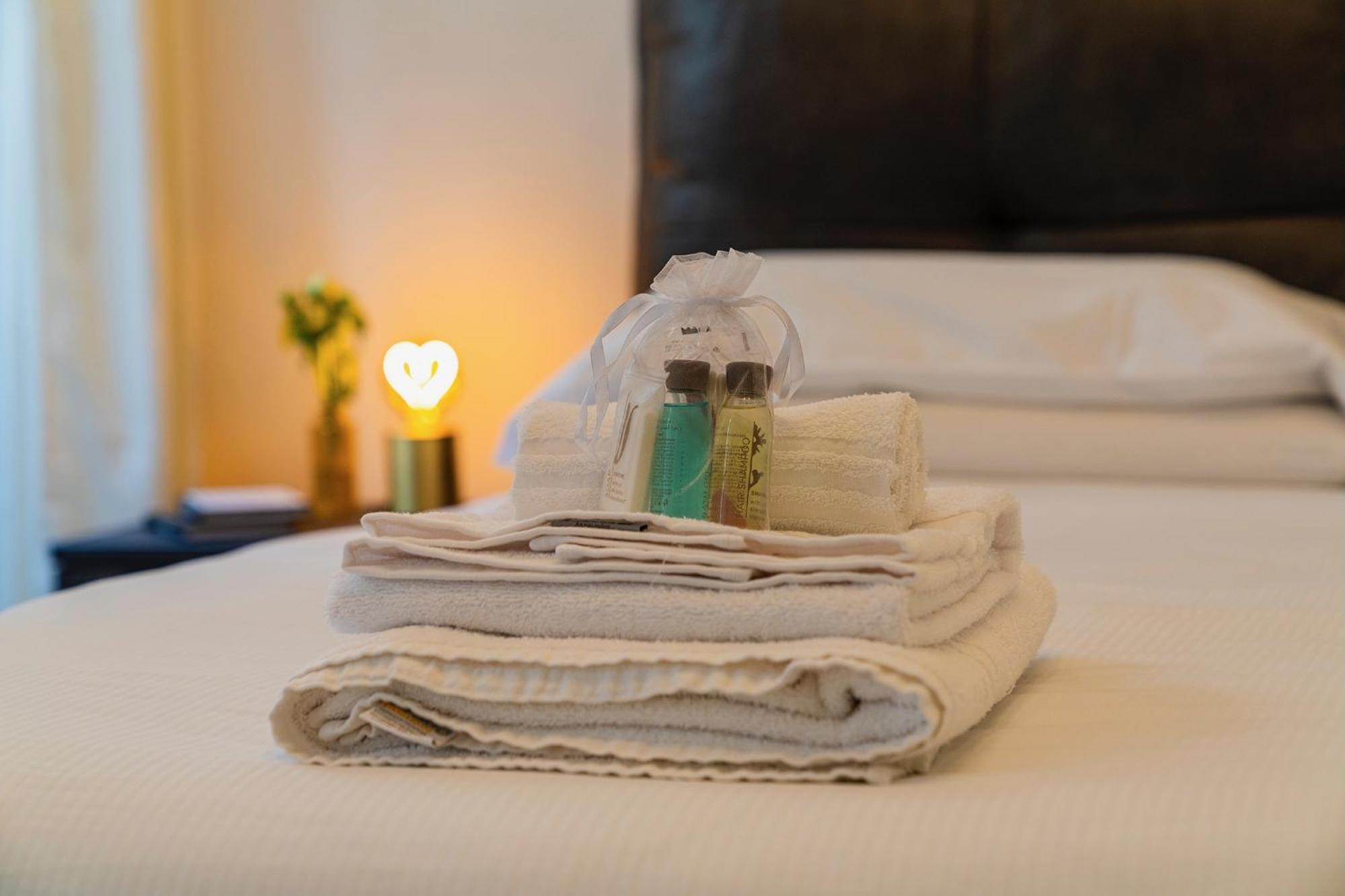 Magic Place Bergamo! Classy Apartment In The Heart Of The City Екстериор снимка