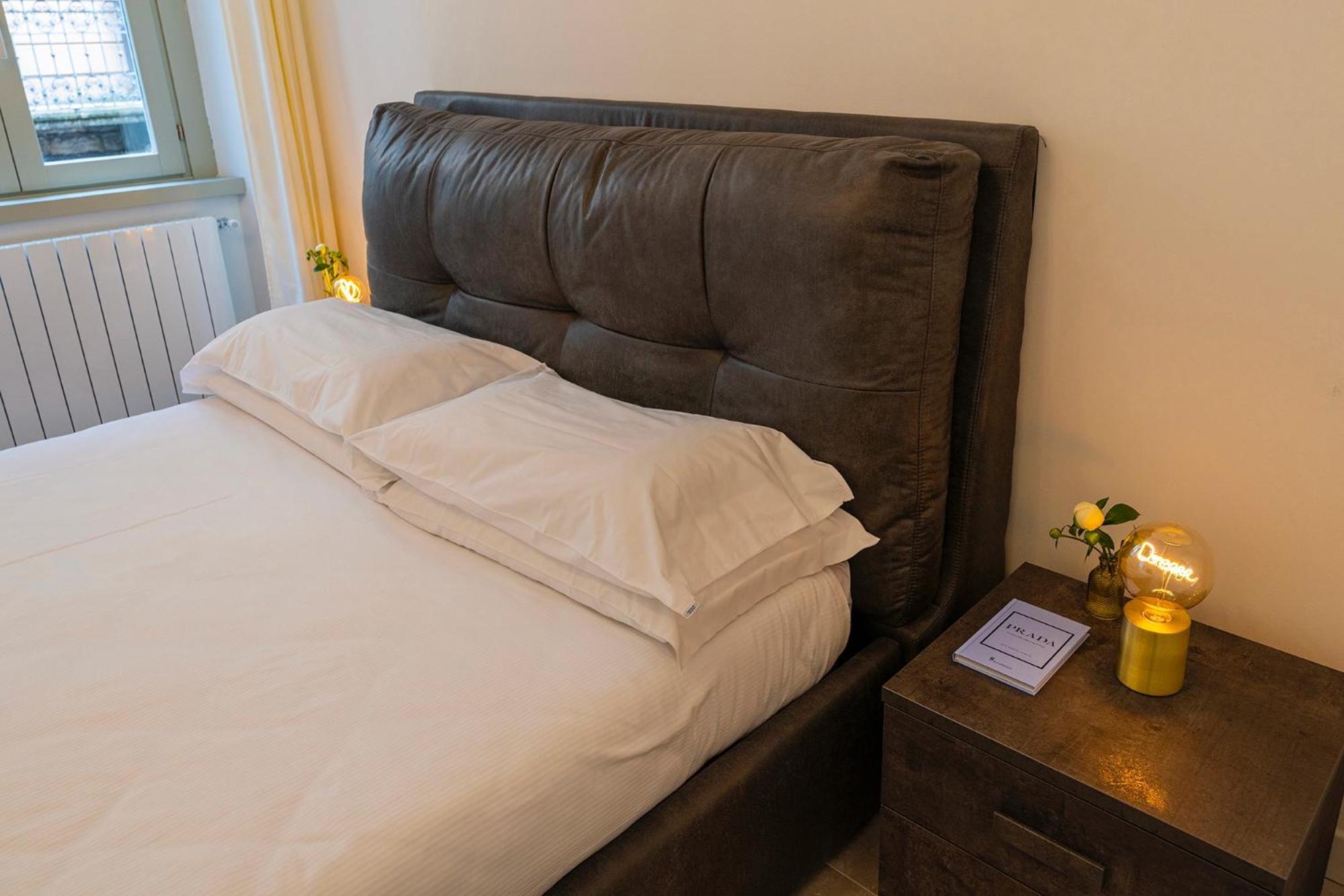 Magic Place Bergamo! Classy Apartment In The Heart Of The City Екстериор снимка