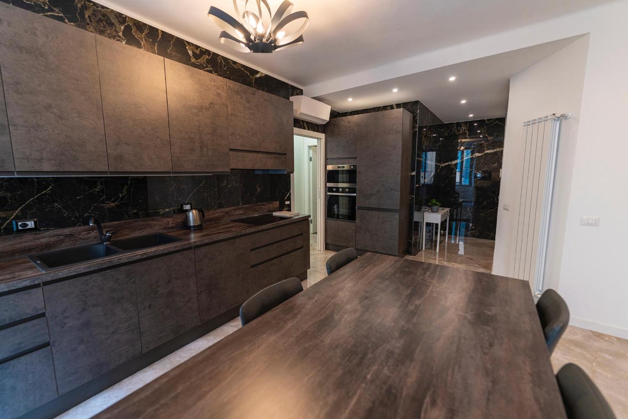 Magic Place Bergamo! Classy Apartment In The Heart Of The City Екстериор снимка